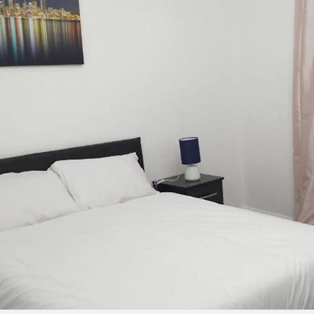 Lovely And Quiet 2 Bedroom Maisonette.Free Parking Londra Exterior foto